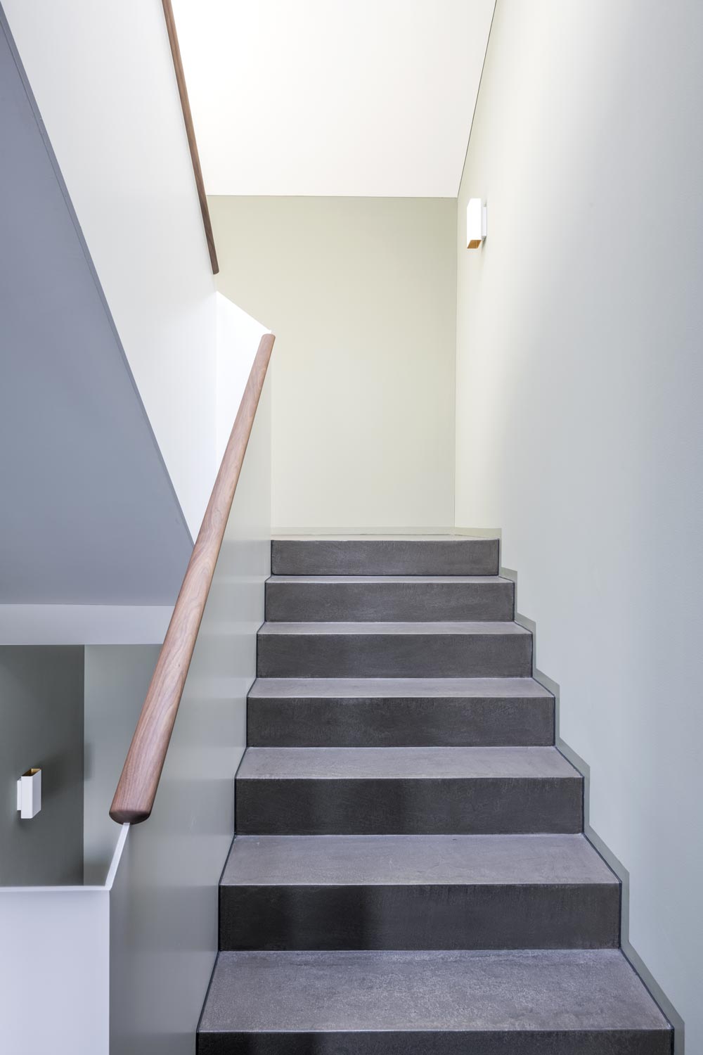 Innenaufnahme Treppen Villa in Arth Architekturfotografie Regine Giesecke