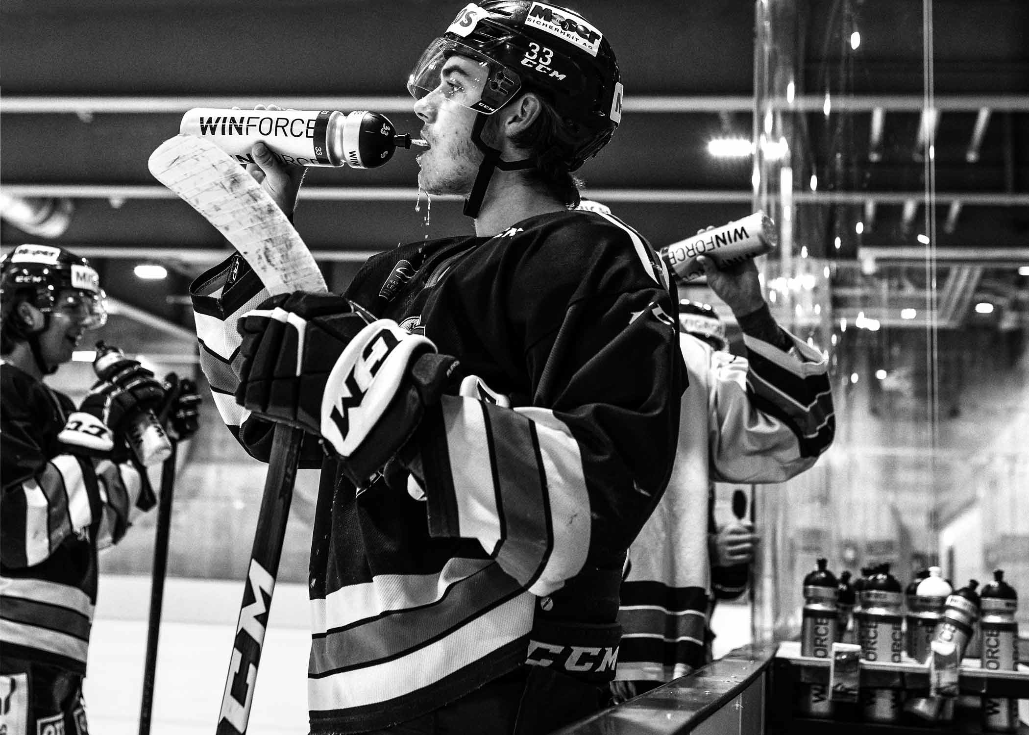 Training EVZ im OYM schwarz weiss Fotografie, Reportage Fotografie von Regine Giesecke Photography