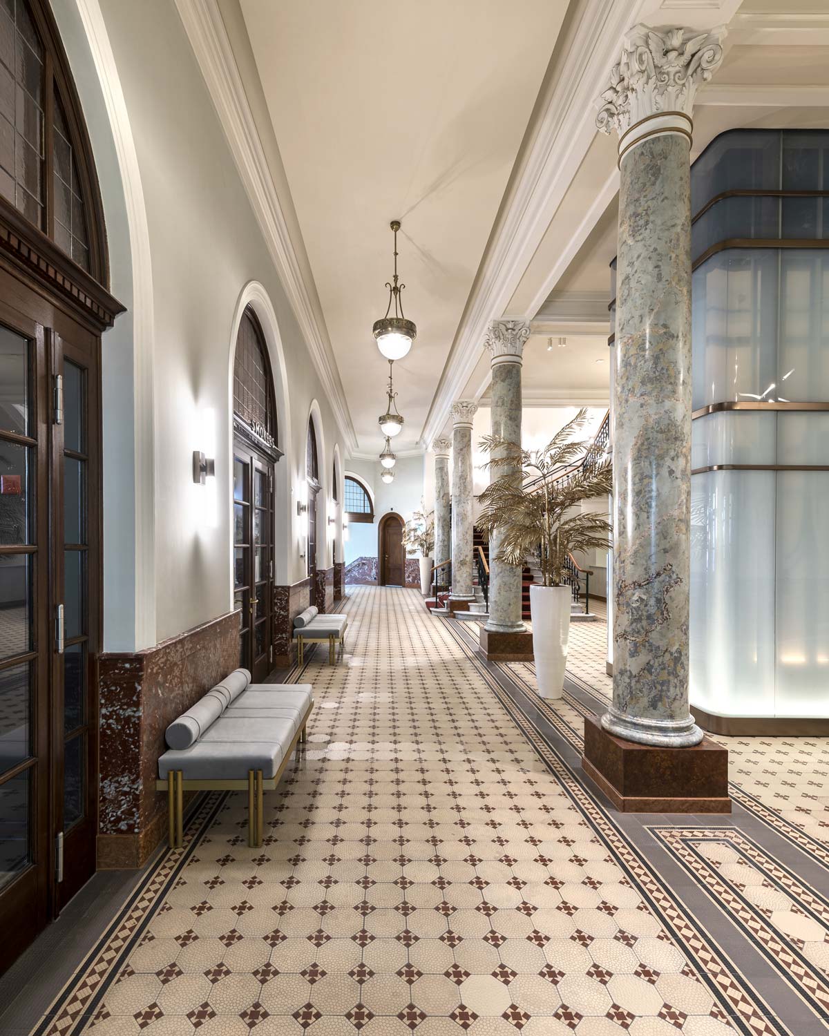 Innenansicht im Hotel-Kempinski-Engelberg. Architekturfotograf Regine Giesecke