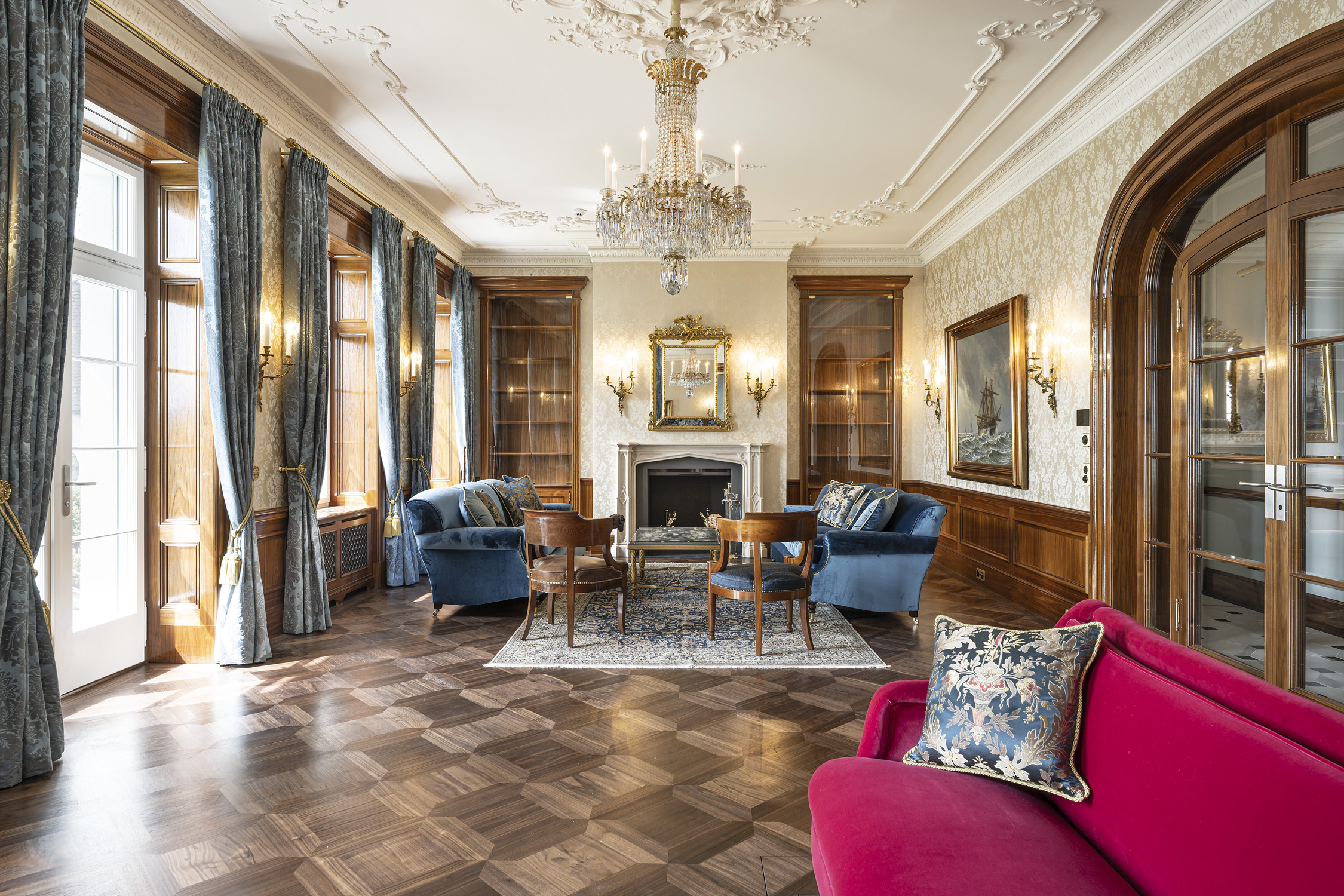 Salon St. Karlshof in Zug von Niklas Nikolajsen fotografiert von Regine Giesecke